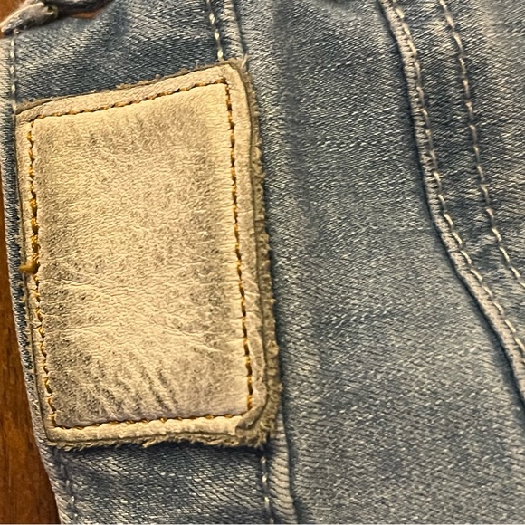 American Eagle NE(X)T Level Stretch Jeans! - Picture 3 of 5